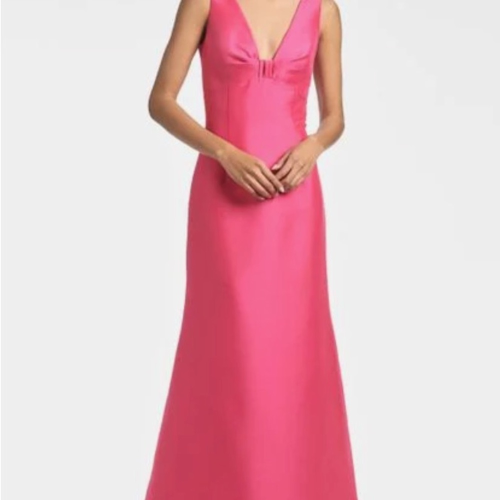 NWT Sachin & Babi Fuchsia Evan Column Gown - Size 4